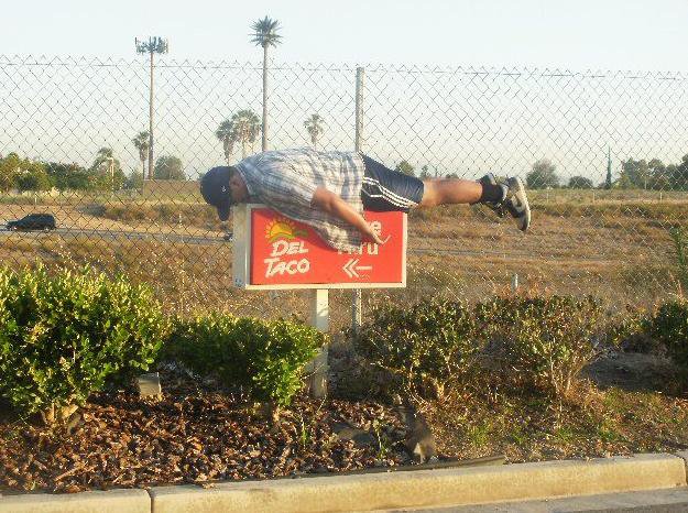 taco_sign_plank.jpg